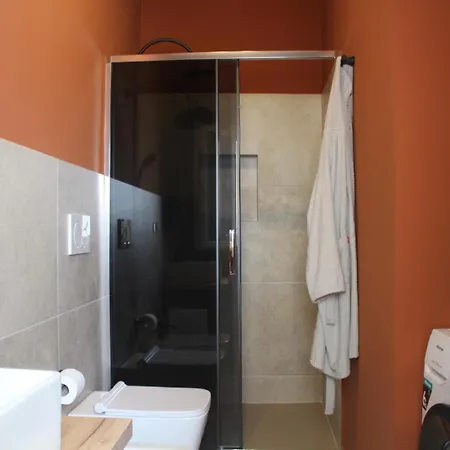 Aipali Rent *